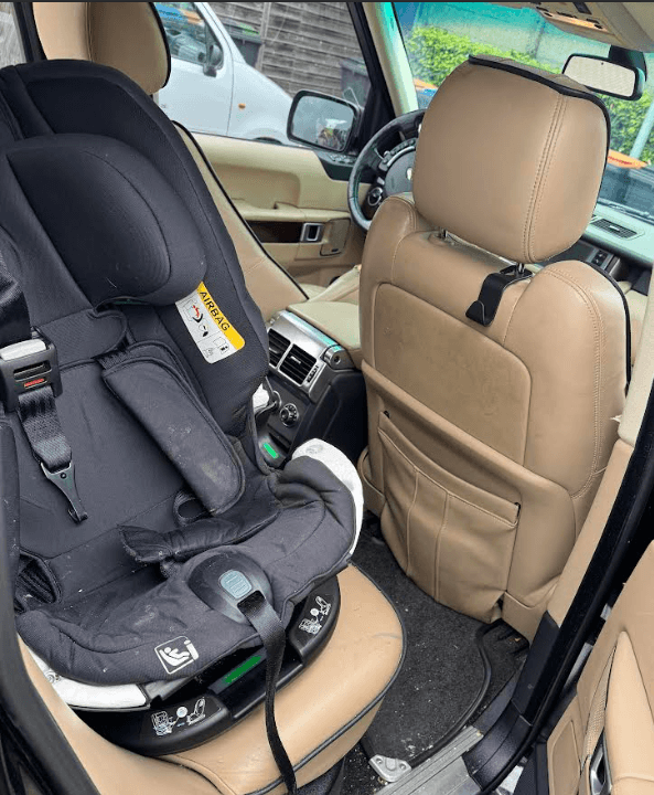 volledige interieurreiniging, premium autopoets, auto detailen interieur, autopoets Tilburg, showroom staat